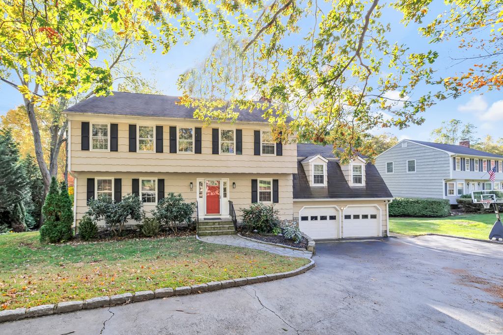 Photo of 15 Blackberry Road, Trumbull, CT 06611 (MLS # 24133894)