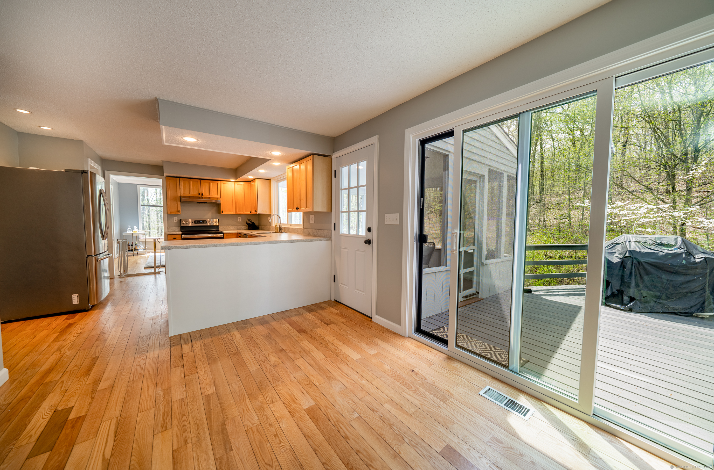 195 Summer Hill Road, Madison, Connecticut image 10