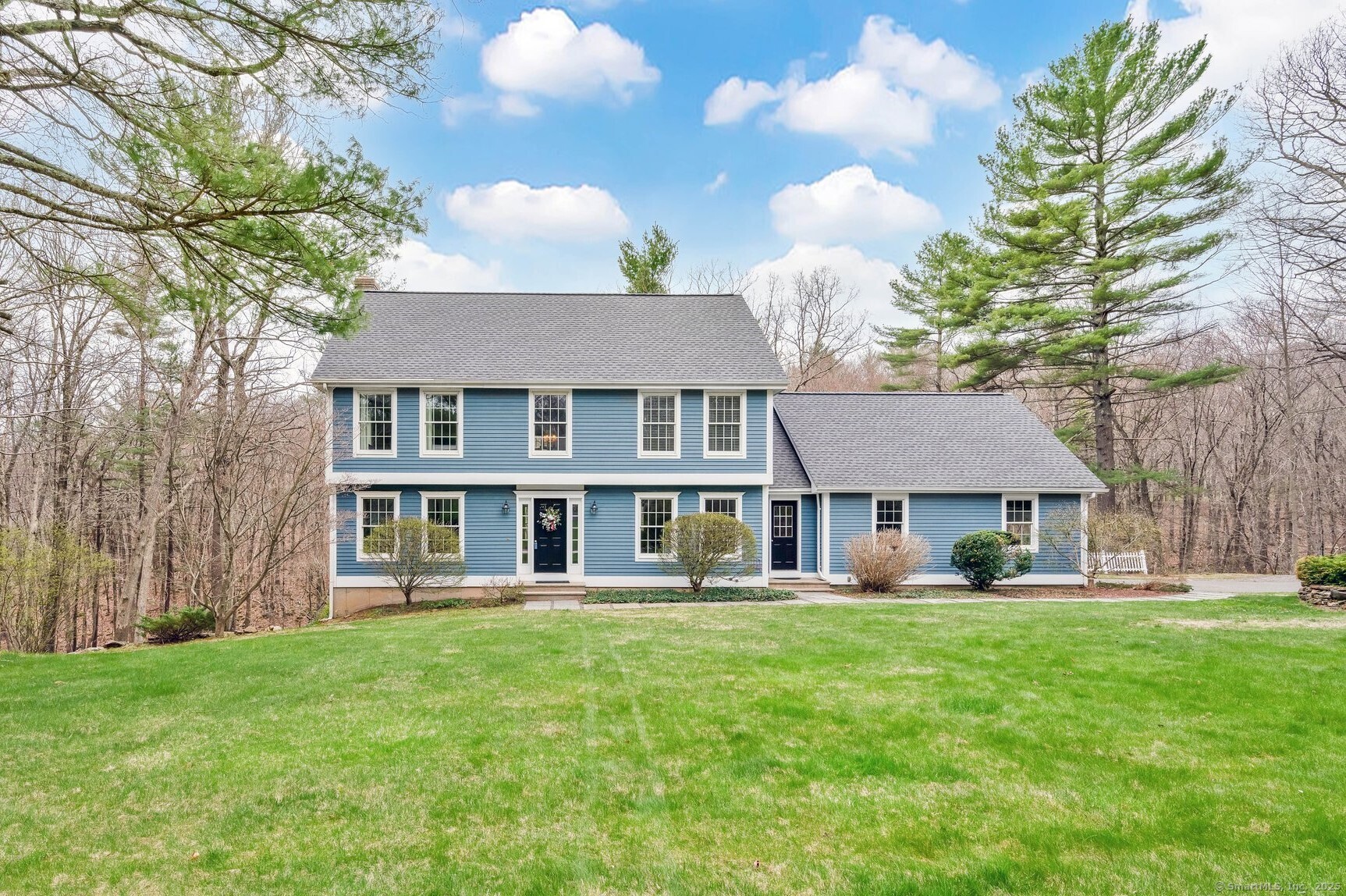 Property for Sale at Woodhenge Drive, Tolland, Connecticut - Bedrooms: 3 
Bathrooms: 3 
Rooms: 10  - $525,000