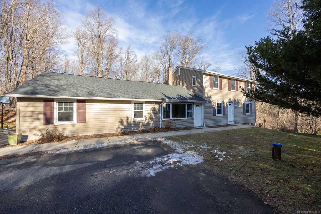 Photo of 1324 Notch Road, Cheshire, CT 06410 (MLS # 24142783)