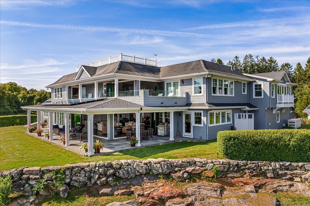 365 River Road