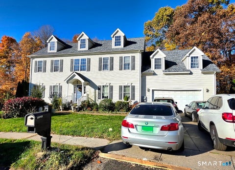 Photo of 36 Sovereign Ridge, Cromwell, CT 06416 (MLS # 24217526)