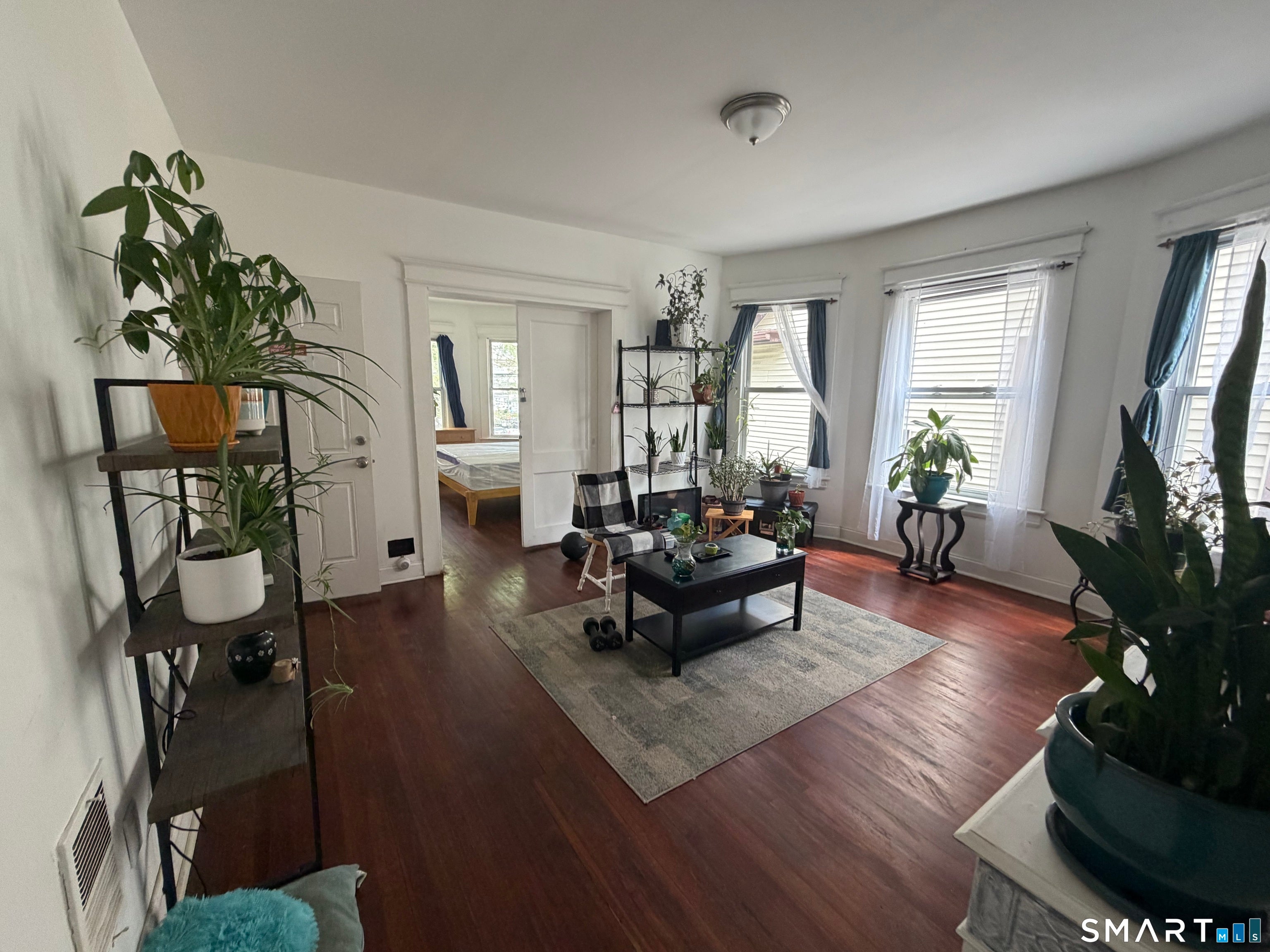 1211 Park Avenue