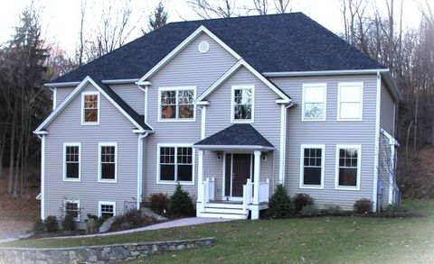 38 Aunt Pattys Lane West Bethel CT 06801