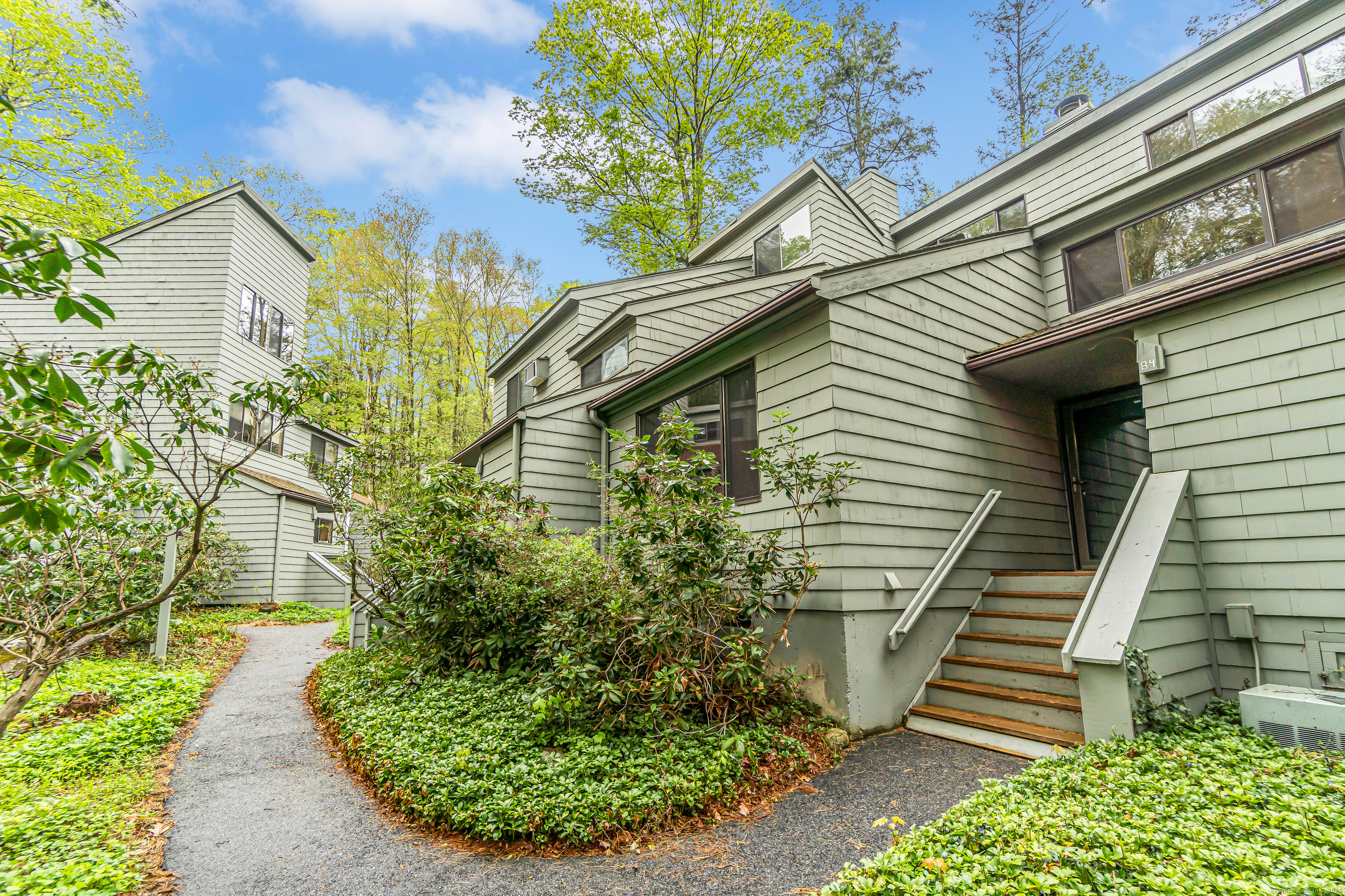 84 Woodside Circle #84, Torrington, Connecticut image 1