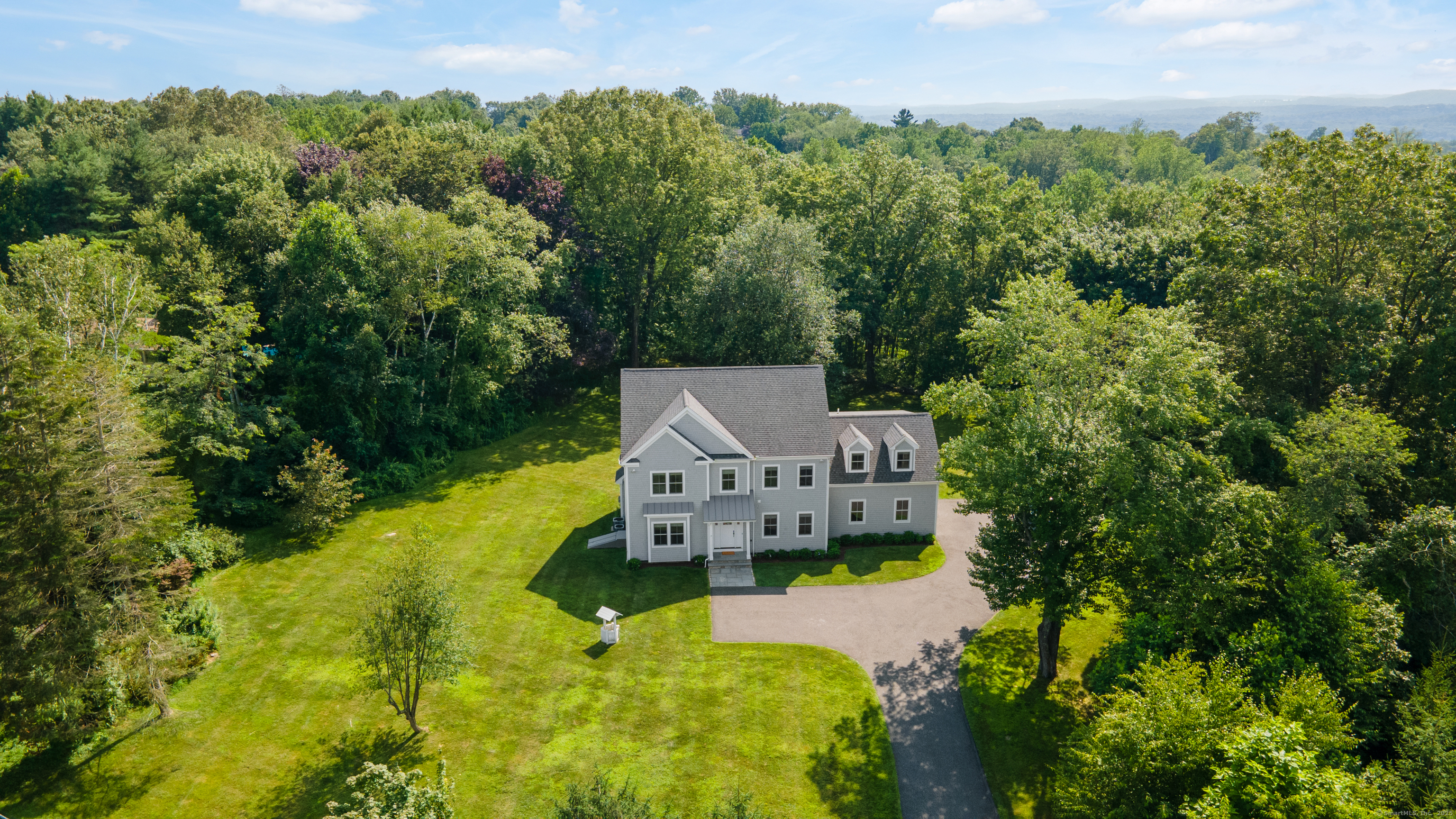 98A Tower Road