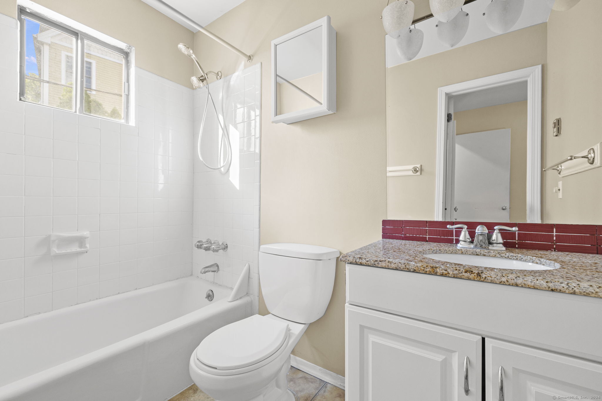 187 Flax Hill Road #APT A7, Norwalk, Connecticut image 12