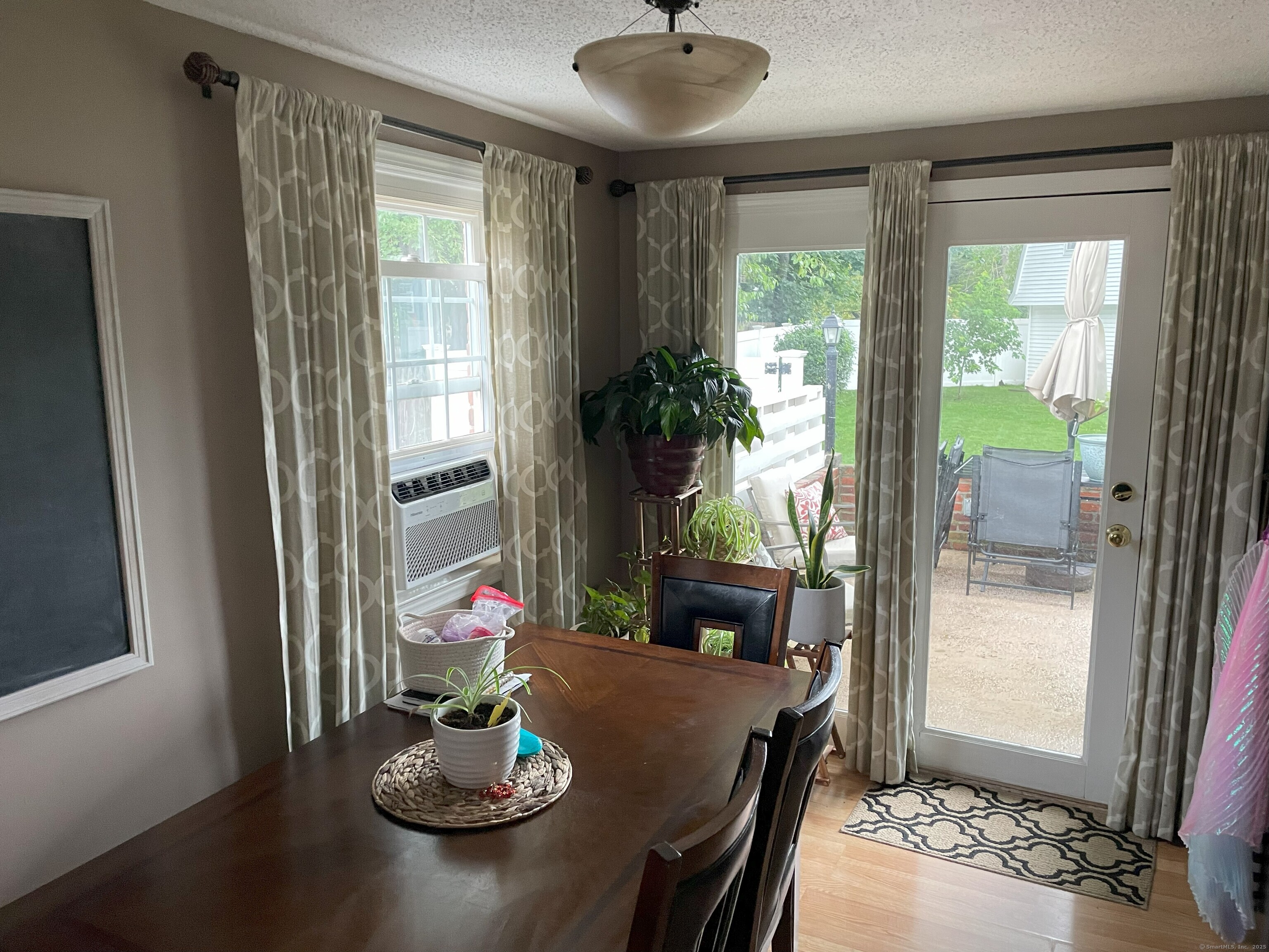9 Walter Place, Bristol, Connecticut image 12