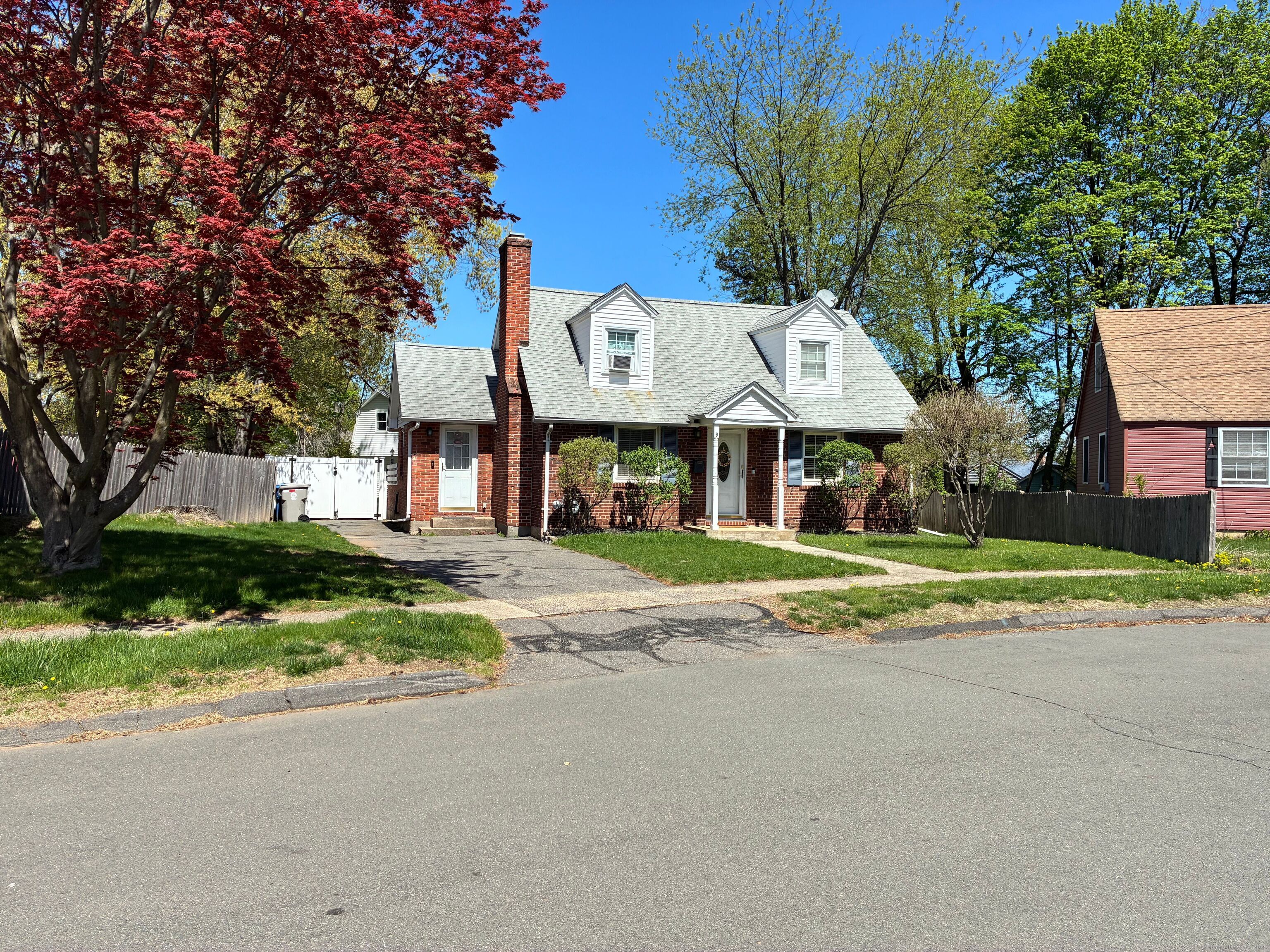 9 Walter Place, Bristol, Connecticut image 3