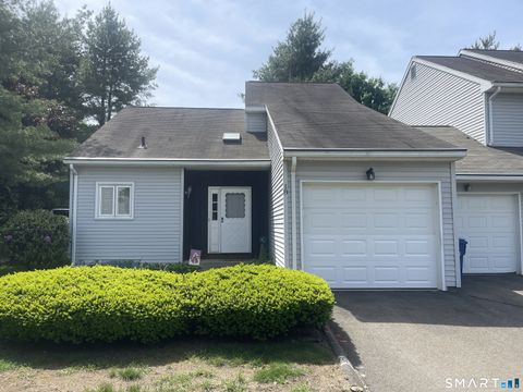 Photo of 18 David Drive #18, East Windsor, CT 06088 (MLS # 24177734)