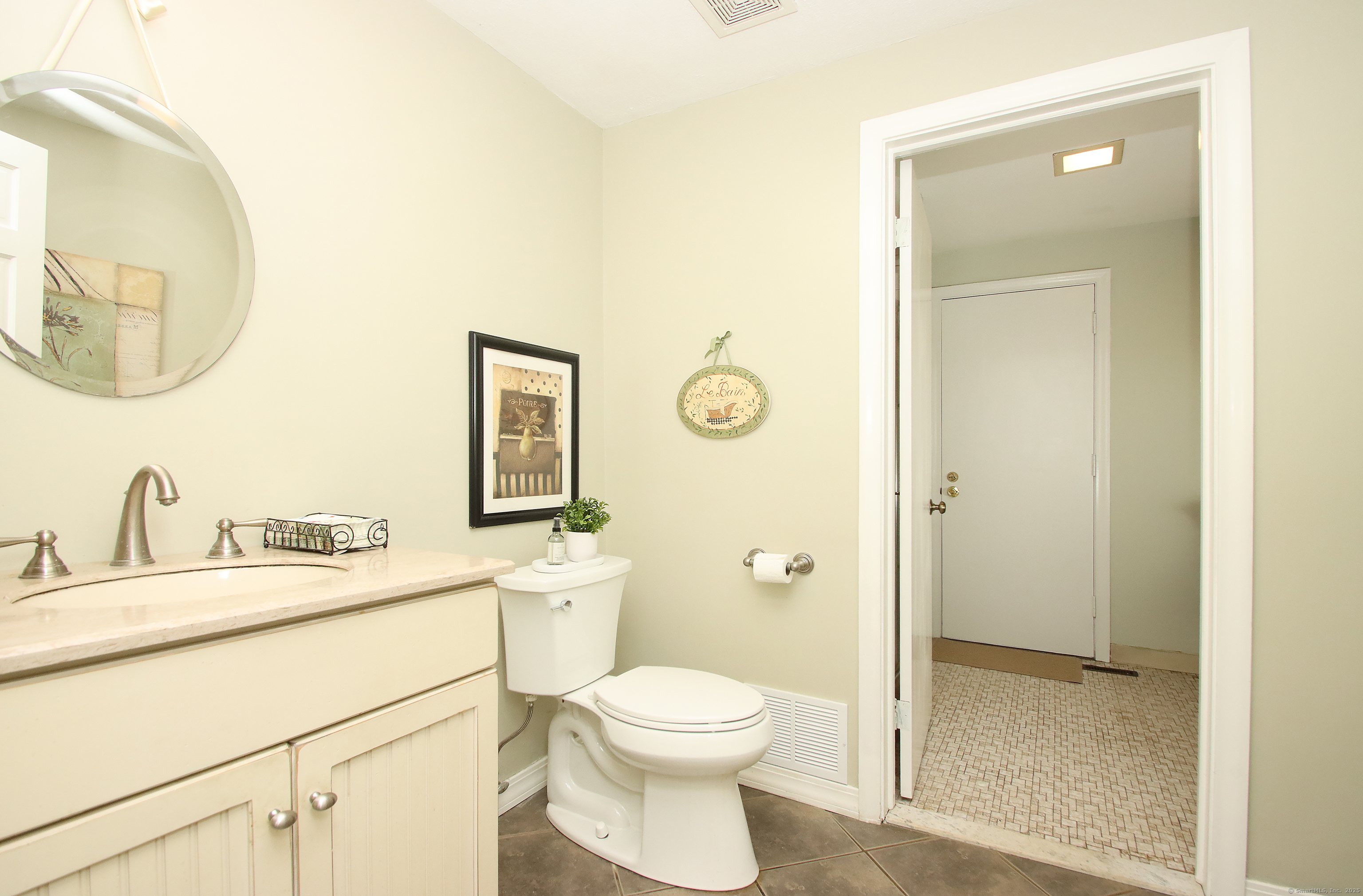 401 Hilltop Road, Orange, Connecticut image 8