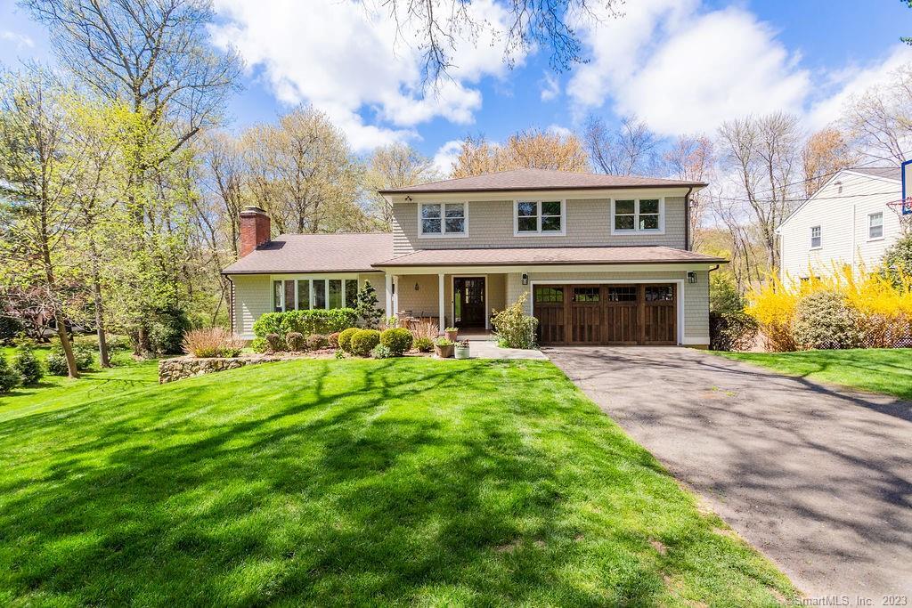 6 Shady Brook Lane
