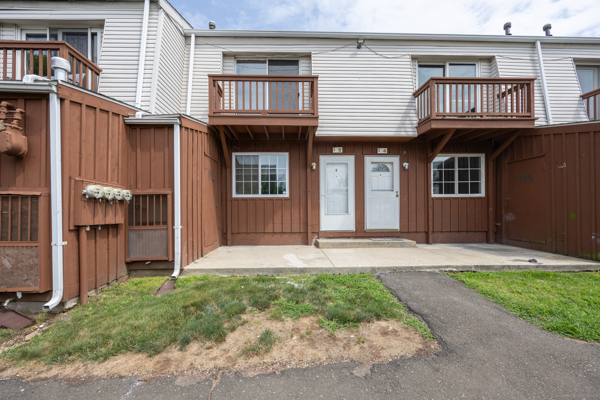 Property for Sale at 330 Short Beach Road Apt I6, East Haven, Connecticut - Bedrooms: 1 
Bathrooms: 1 
Rooms: 3  - $129,900