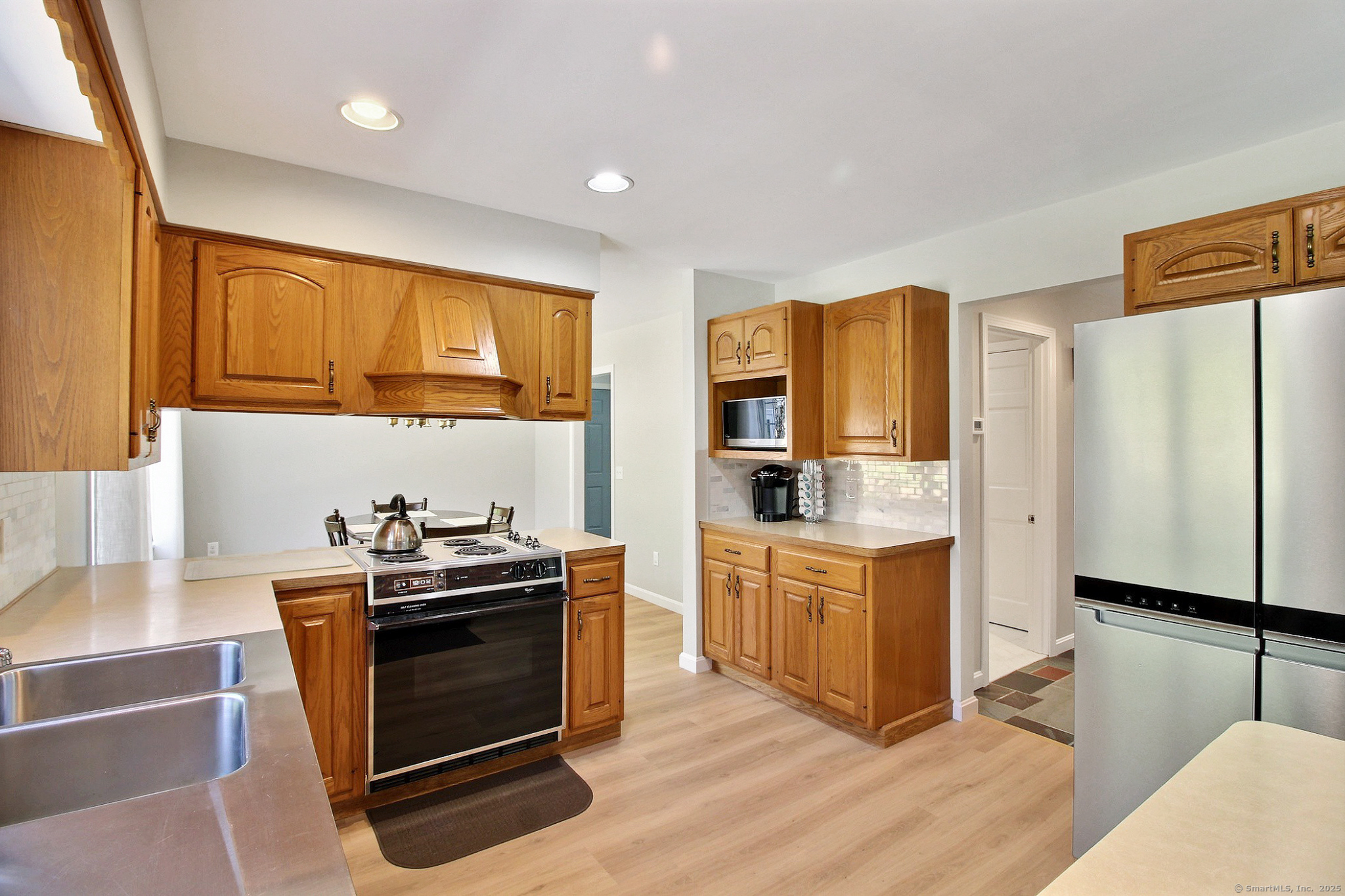 107 Hangman Hill Road, North Stonington, Connecticut image 12