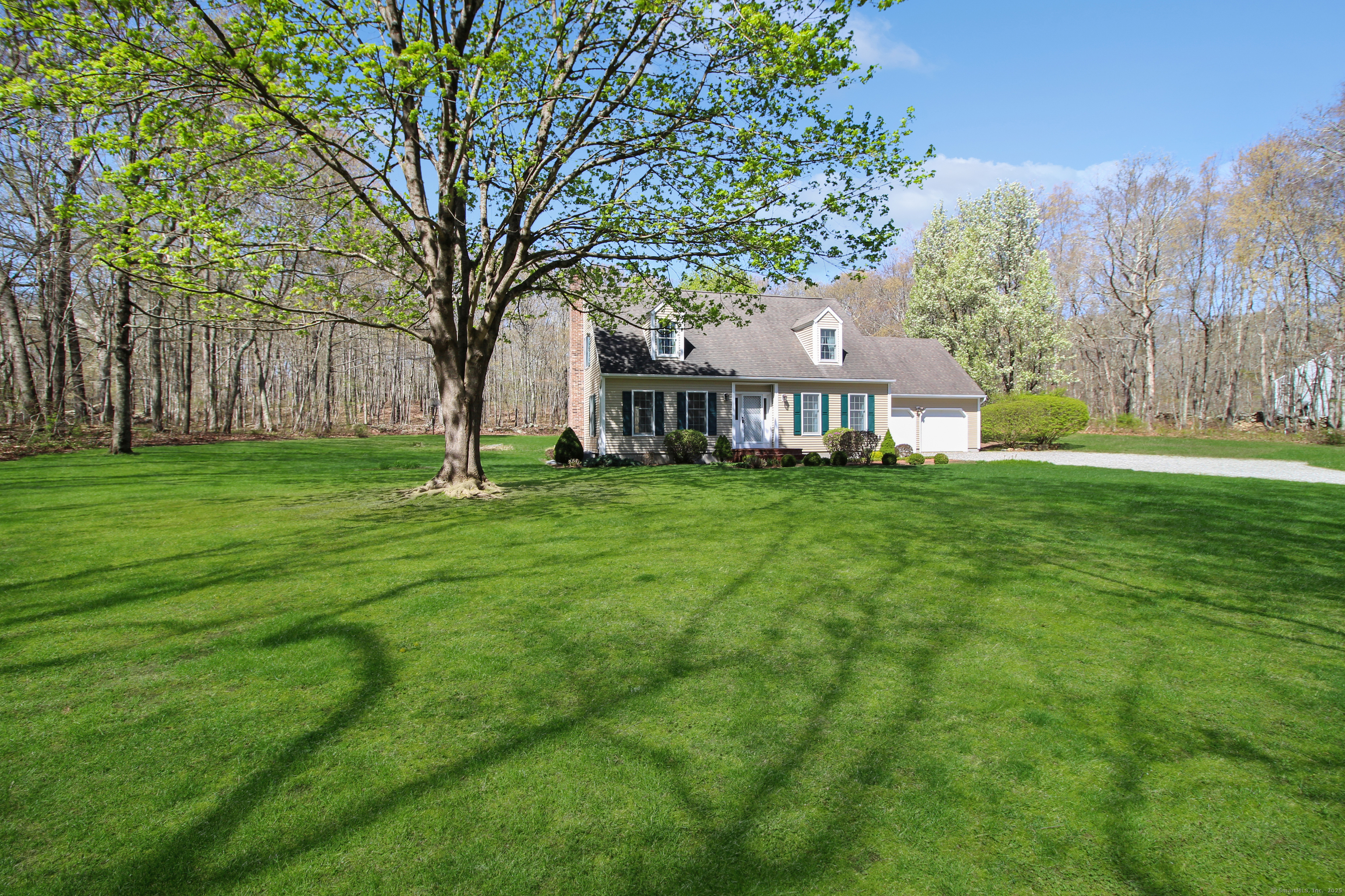 107 Hangman Hill Road, North Stonington, Connecticut image 1