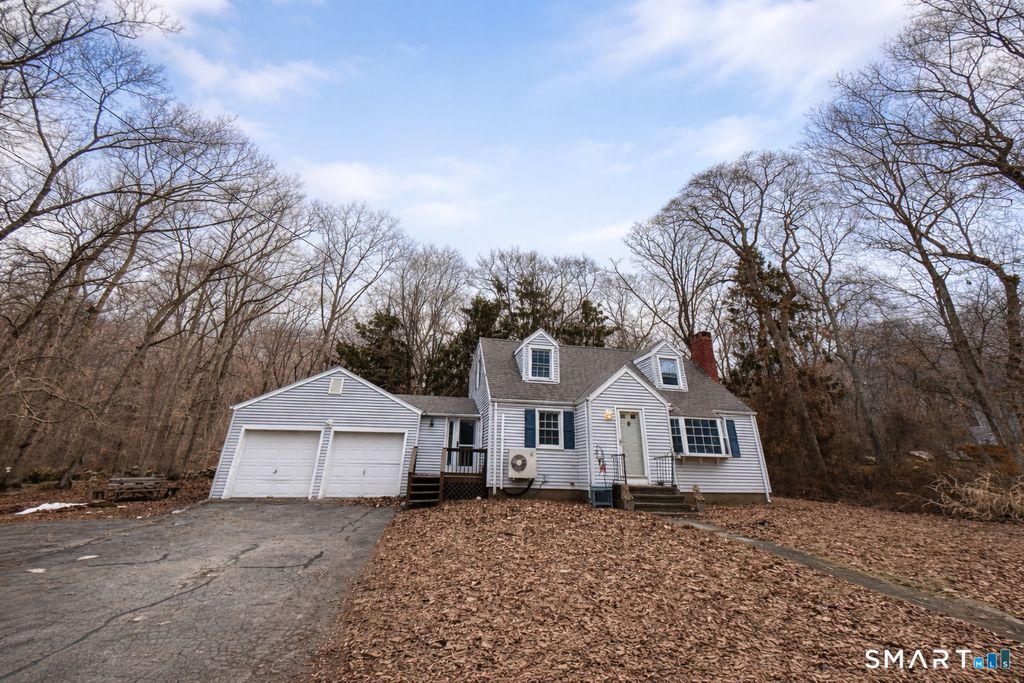 Photo of 13 Park Court, East Lyme, CT 06357 (MLS # 24161450)