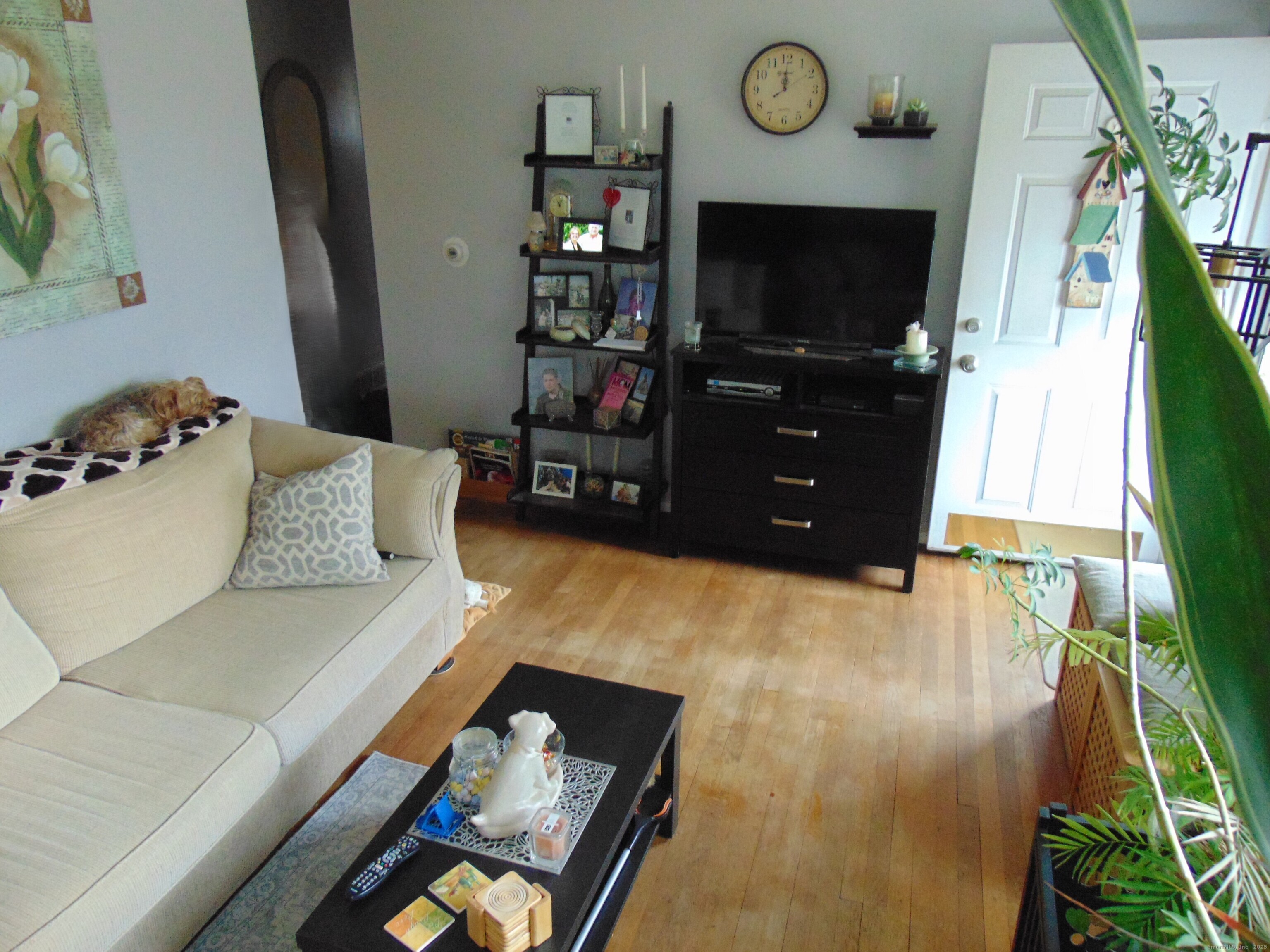 57 Alling St Extension