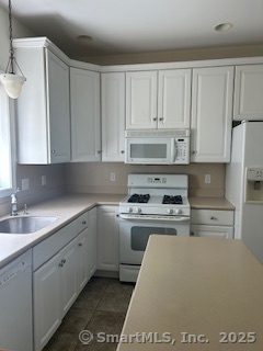 6 Aspen Way, Bristol, Connecticut image 6