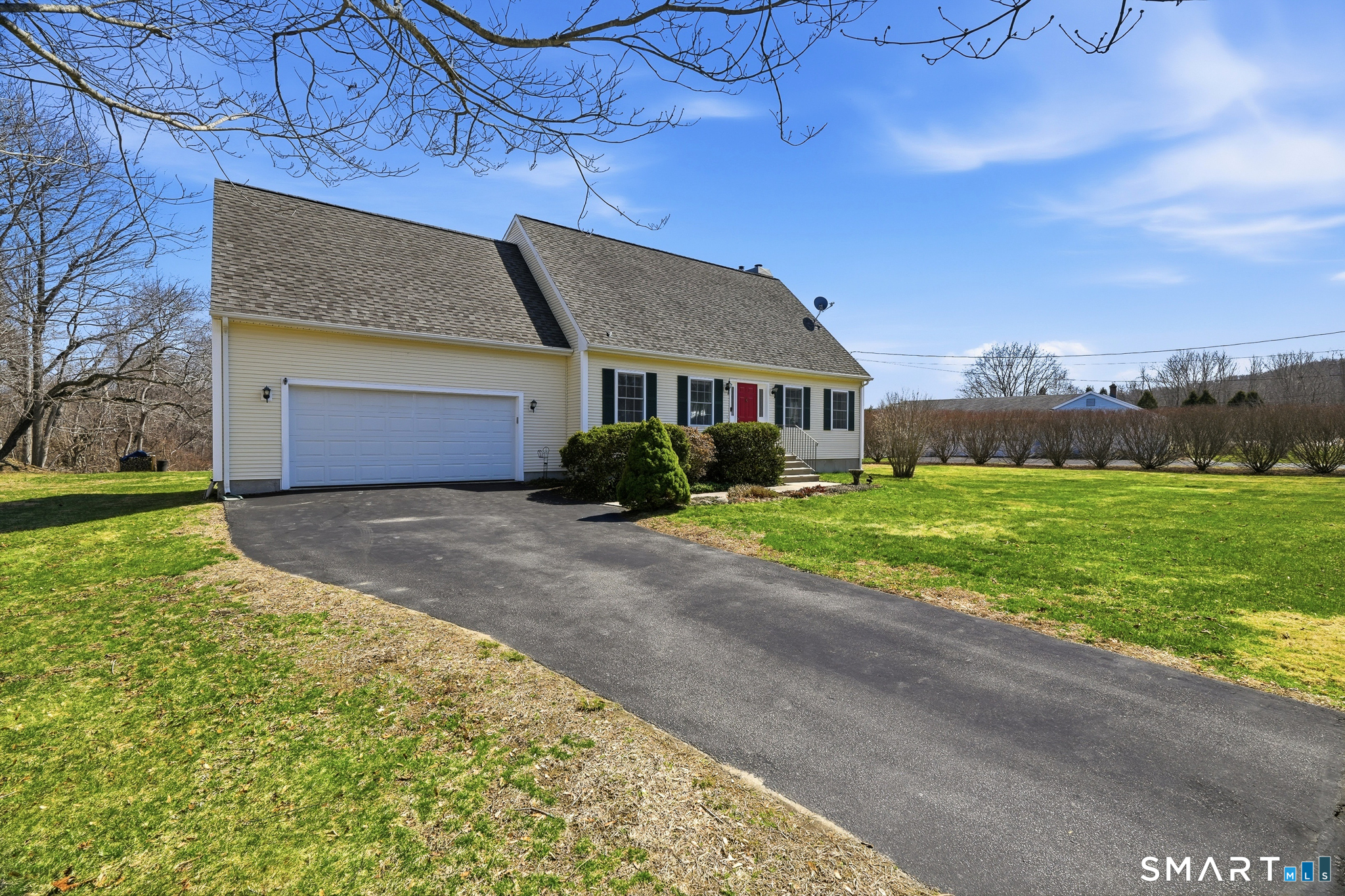 11 Wawecus Hill Road