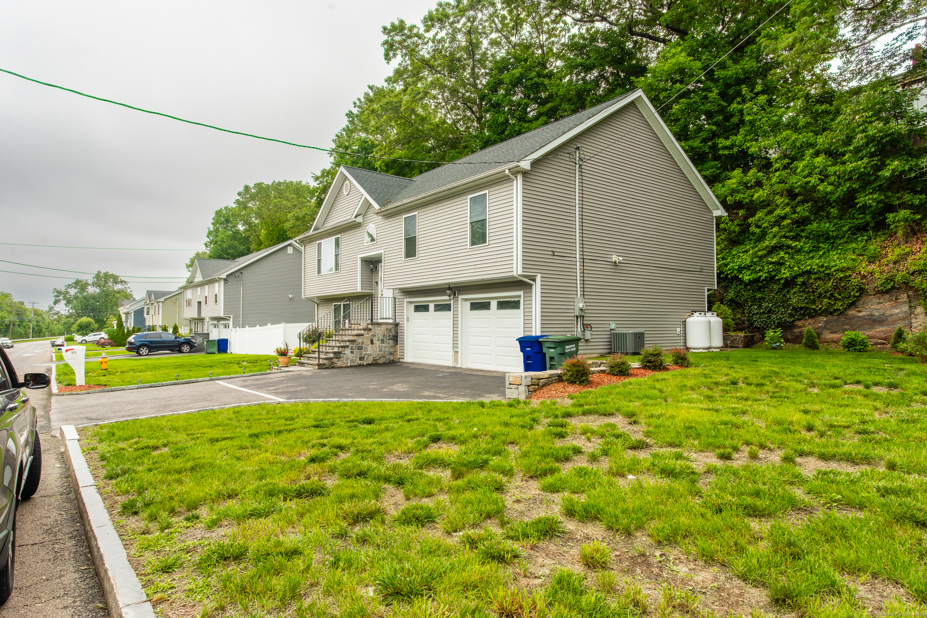 533 Seltsam Road