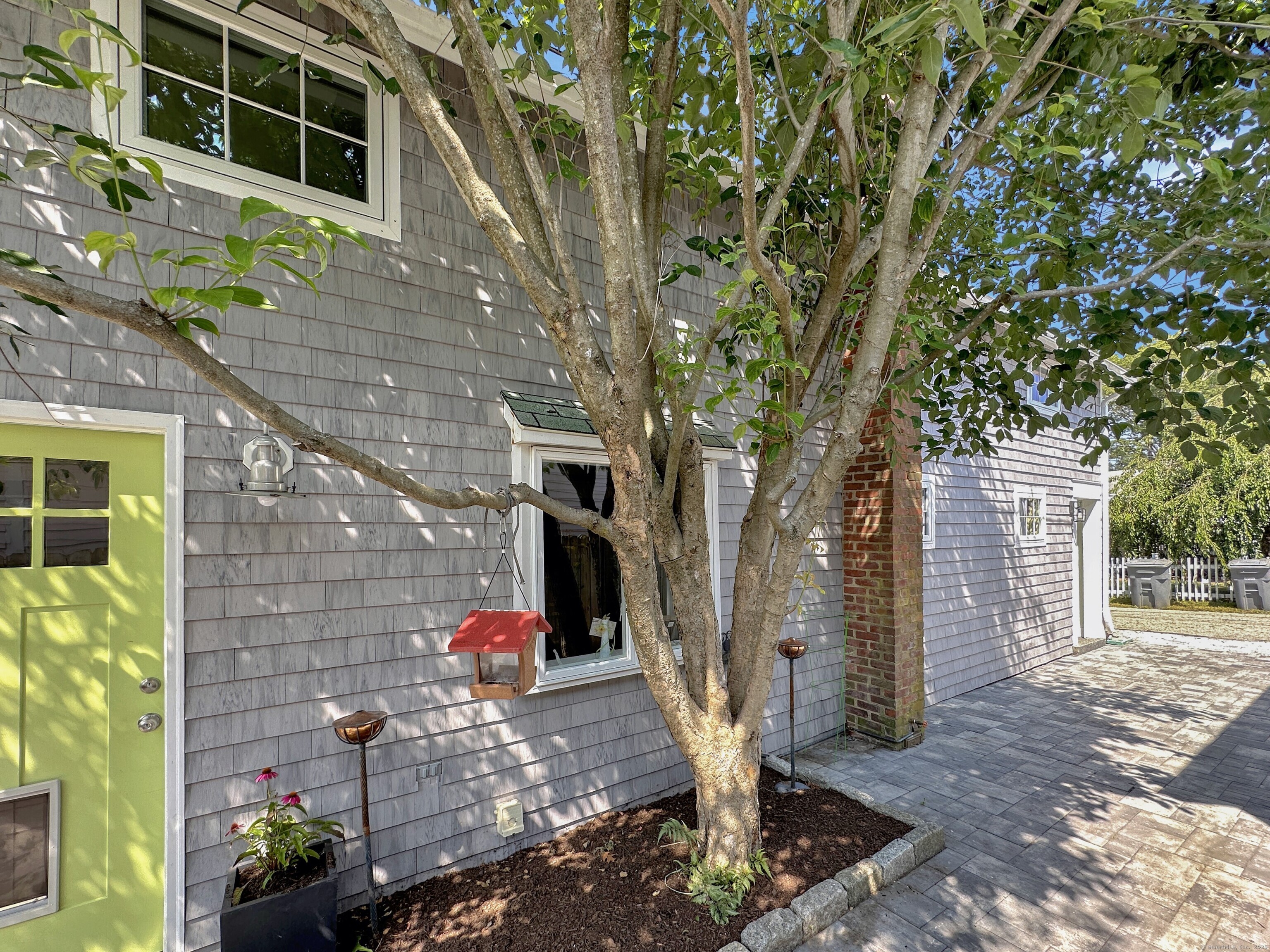 28 Center Street