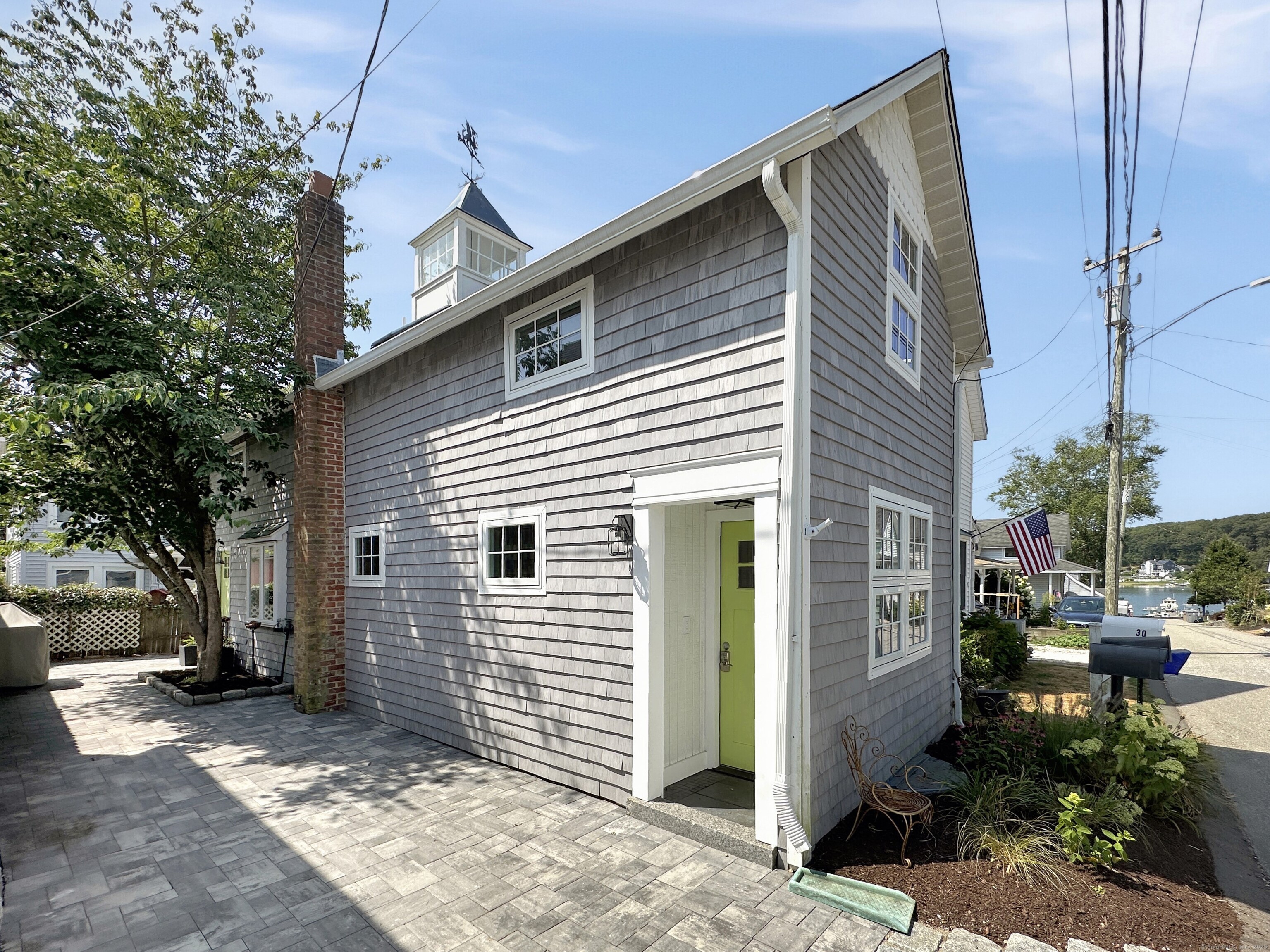 28 Center Street