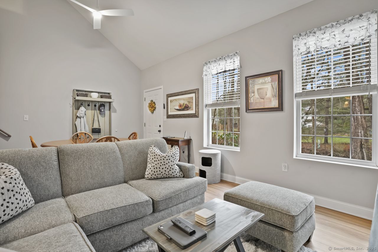534 Old Clintonville Road #APT 5A, North Haven, Connecticut image 12