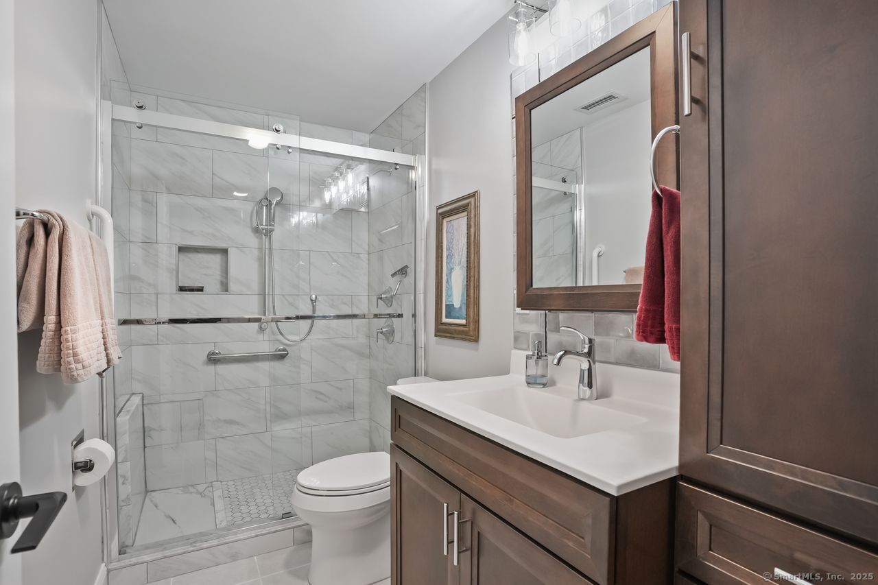 534 Old Clintonville Road #APT 5A, North Haven, Connecticut image 19