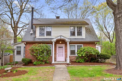 Photo of 5 Sunset Lane, Ridgefield, CT 06877 (MLS # 24169218)