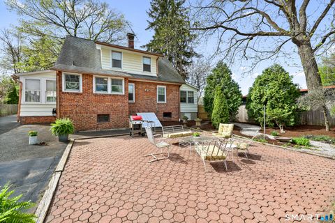 Tiny photo for 5 Sunset Lane, Ridgefield, CT 06877 (MLS # 24169218)