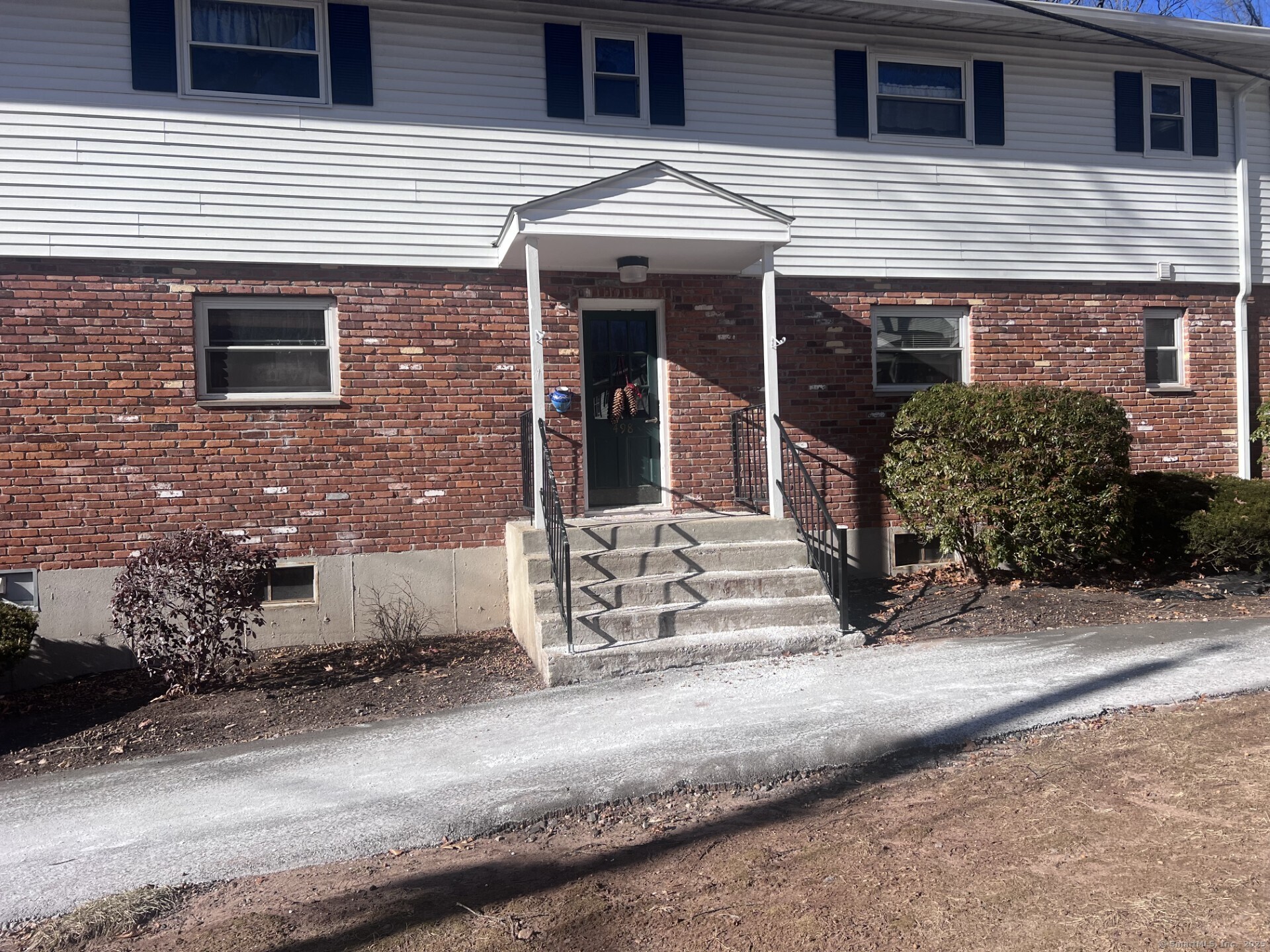 498 Oak Avenue #APT 26, Cheshire, Connecticut image 1