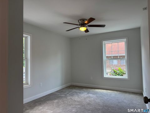 Tiny photo for 1085 Whalley Avenue #4, New Haven, CT 06515 (MLS # 24153656)