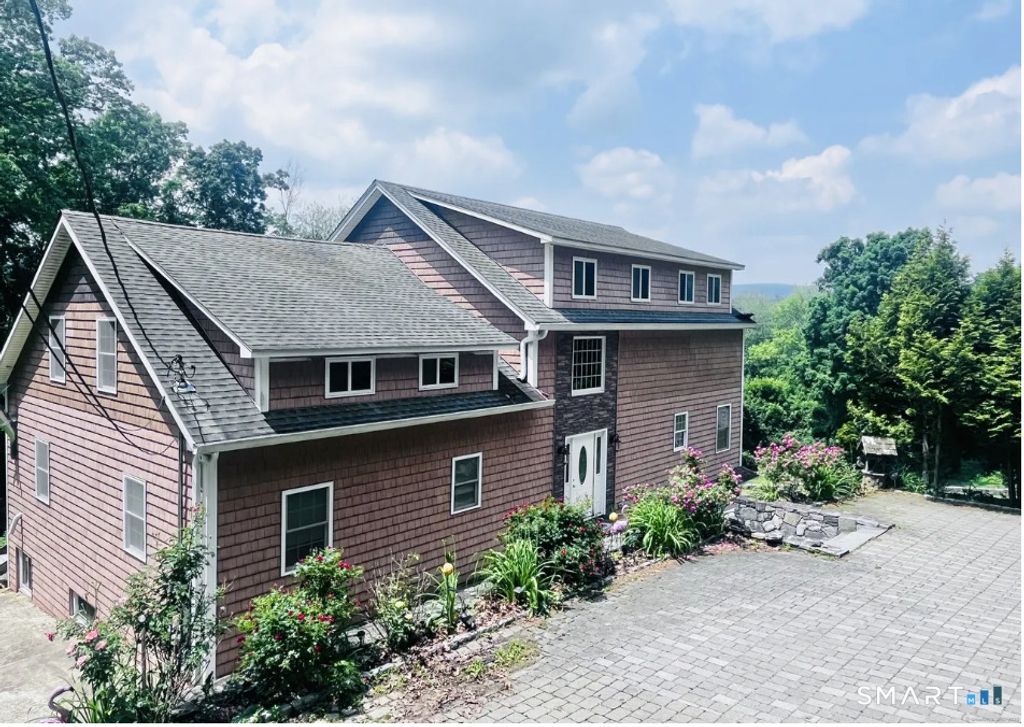 Photo of 37 Fulton Drive, New Fairfield, CT 06812 (MLS # 24150335)