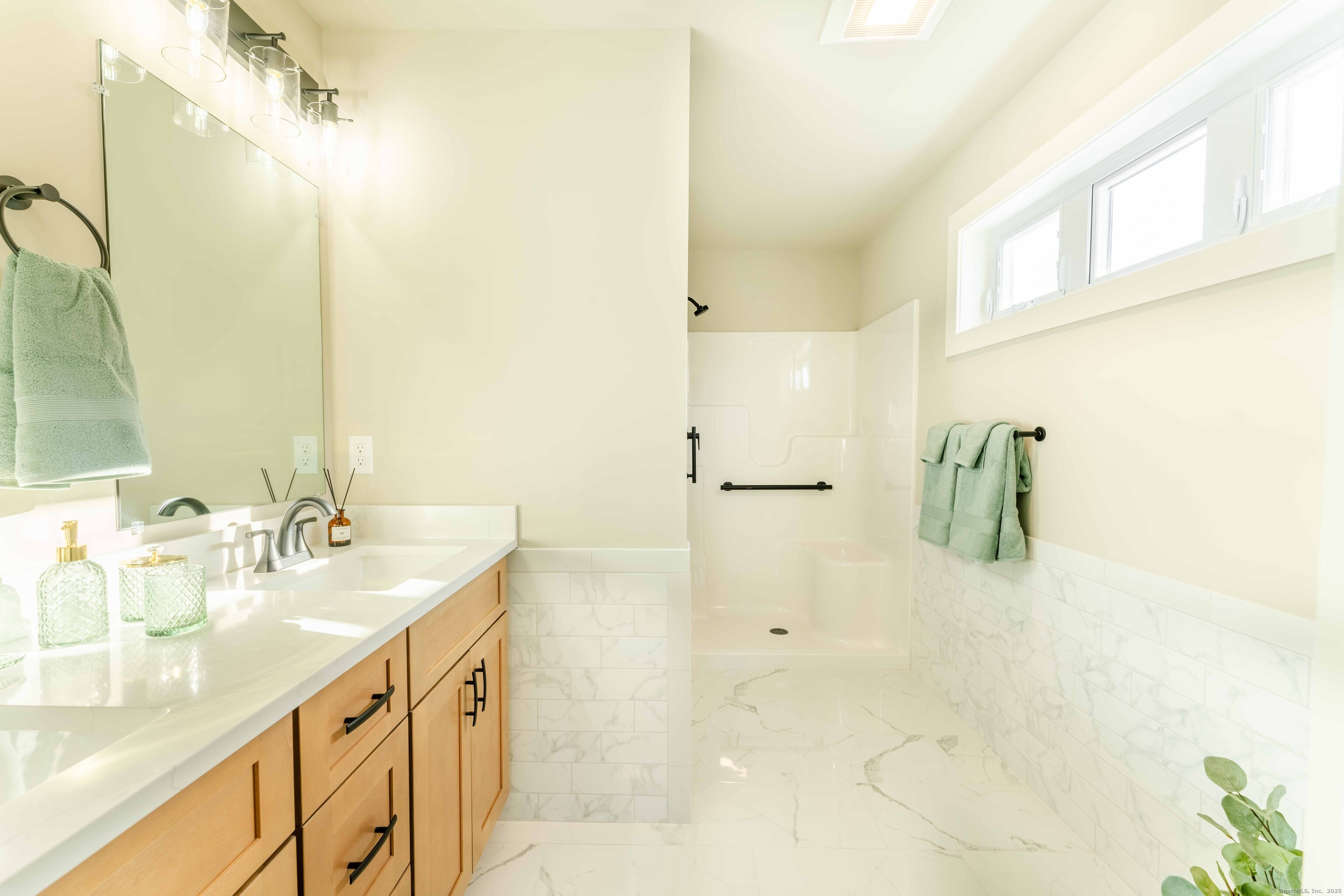 16 Valley View Drive