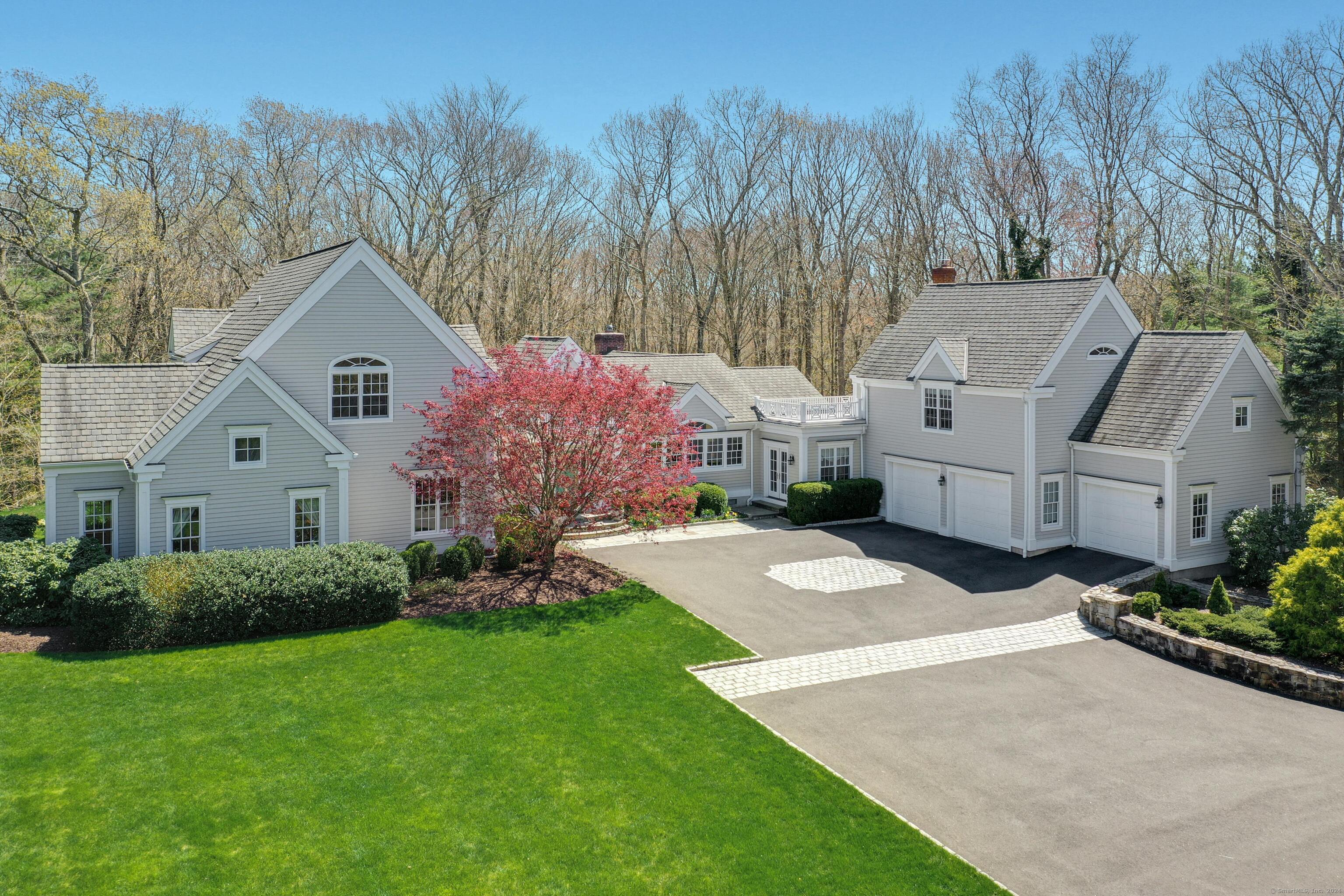 Photo 1 of 34 Louises Lane, New Canaan, Connecticut, $2,995,000, Web #: 24009035