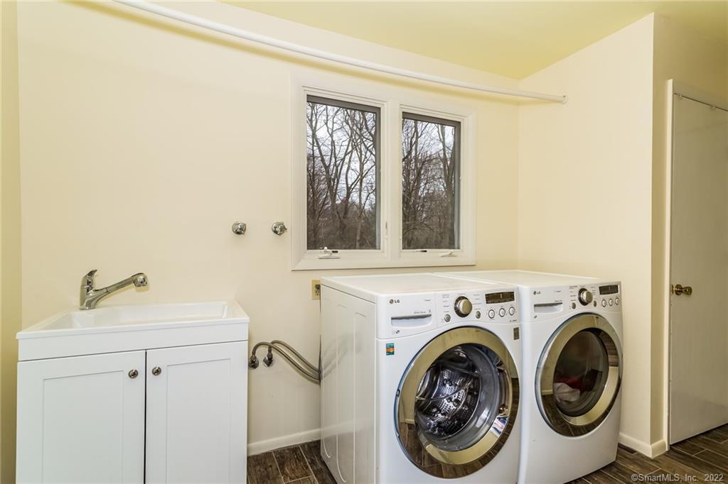 40 Stones Throw Road, Easton, Connecticut image 26