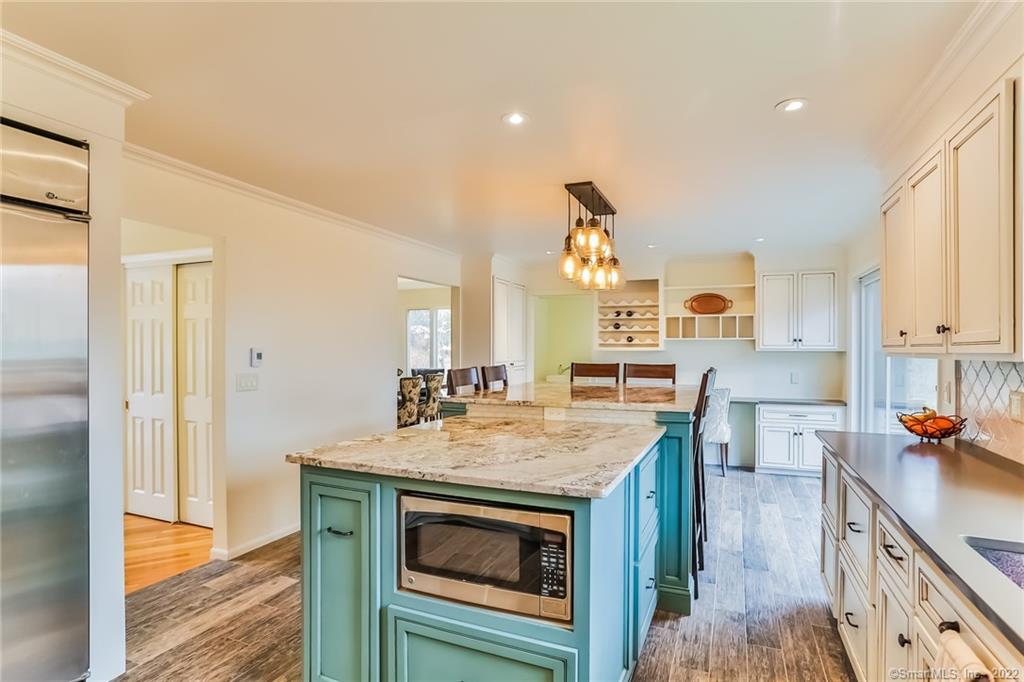 40 Stones Throw Road, Easton, Connecticut image 12