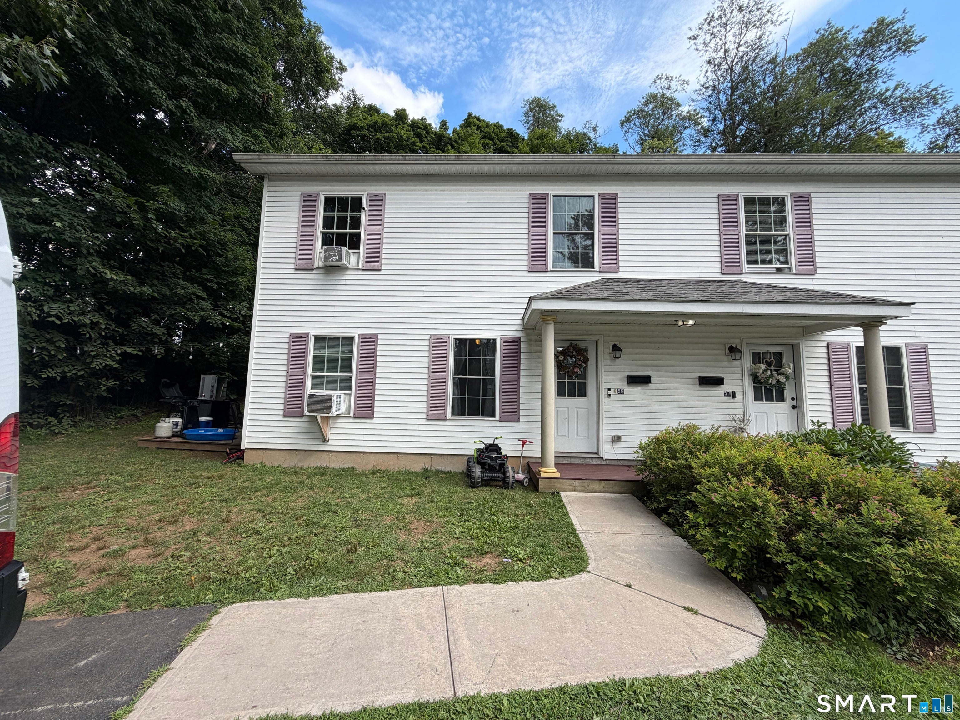 57 Lounsbury Street