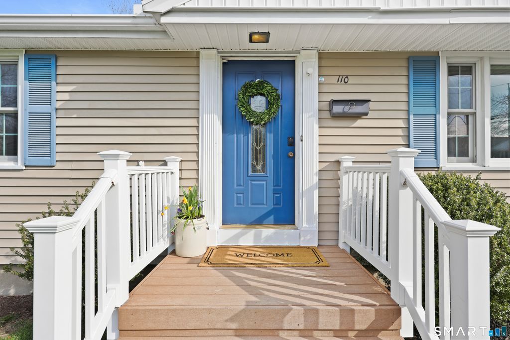 Photo of 110 Douglas Street, Stratford, CT 06615 (MLS # 24161349)