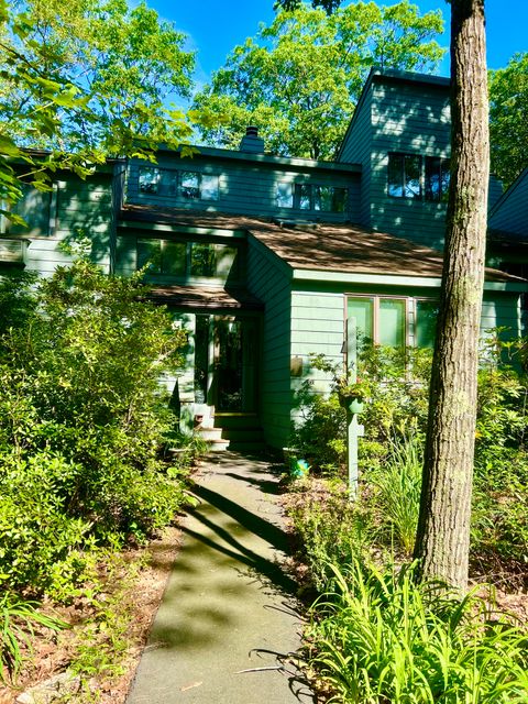 Condo For Sale - 239 Ledge Drive<br/> Torrington, CT 06790