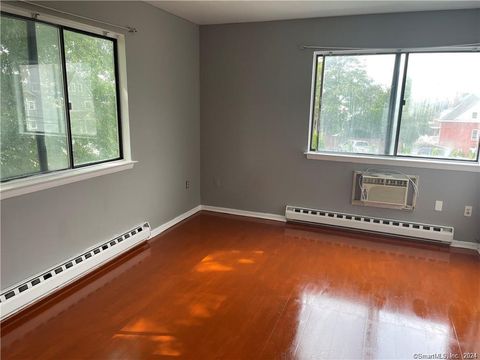 Tiny photo for 235 Cove Road #1, Stamford, CT 06902 (MLS # 24173944)