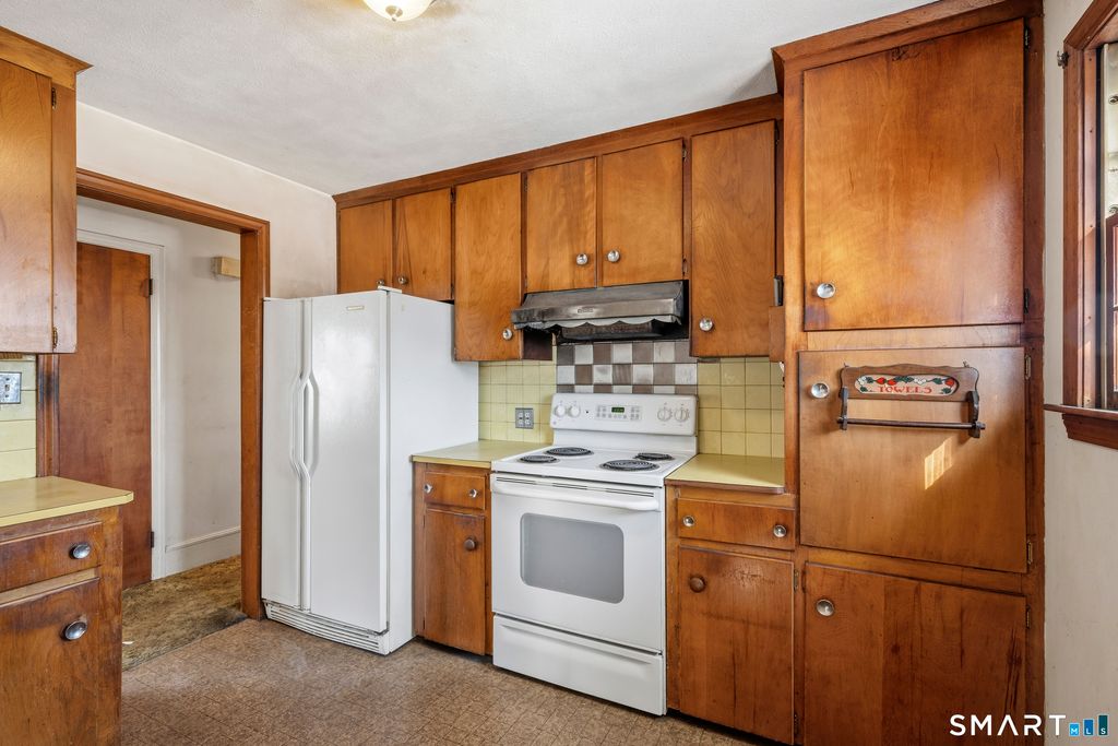 Photo of 42 Clift Lane, Groton, CT 06355 (MLS # 24150712)