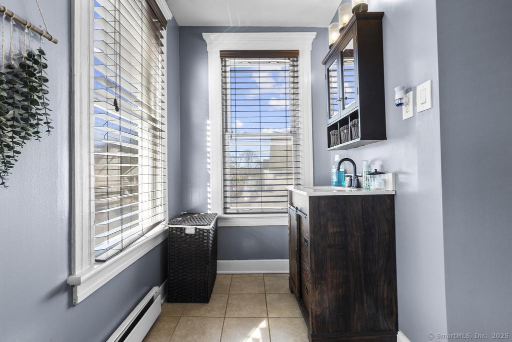 29 Putnam Street, Meriden, Connecticut image 32