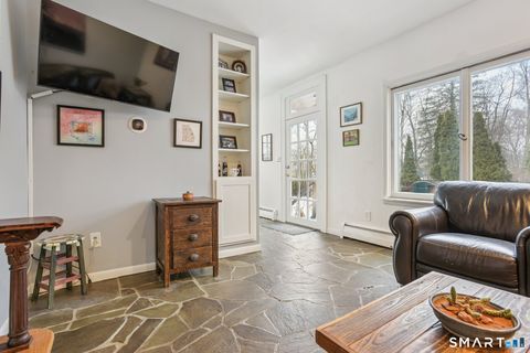 Tiny photo for 56 Roger Road, New Haven, CT 06515 (MLS # 24156891)