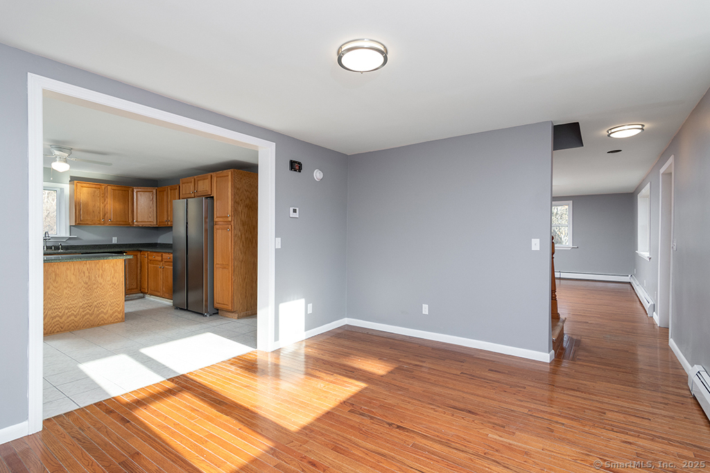 28 Lorraine Road, Groton, Connecticut image 4