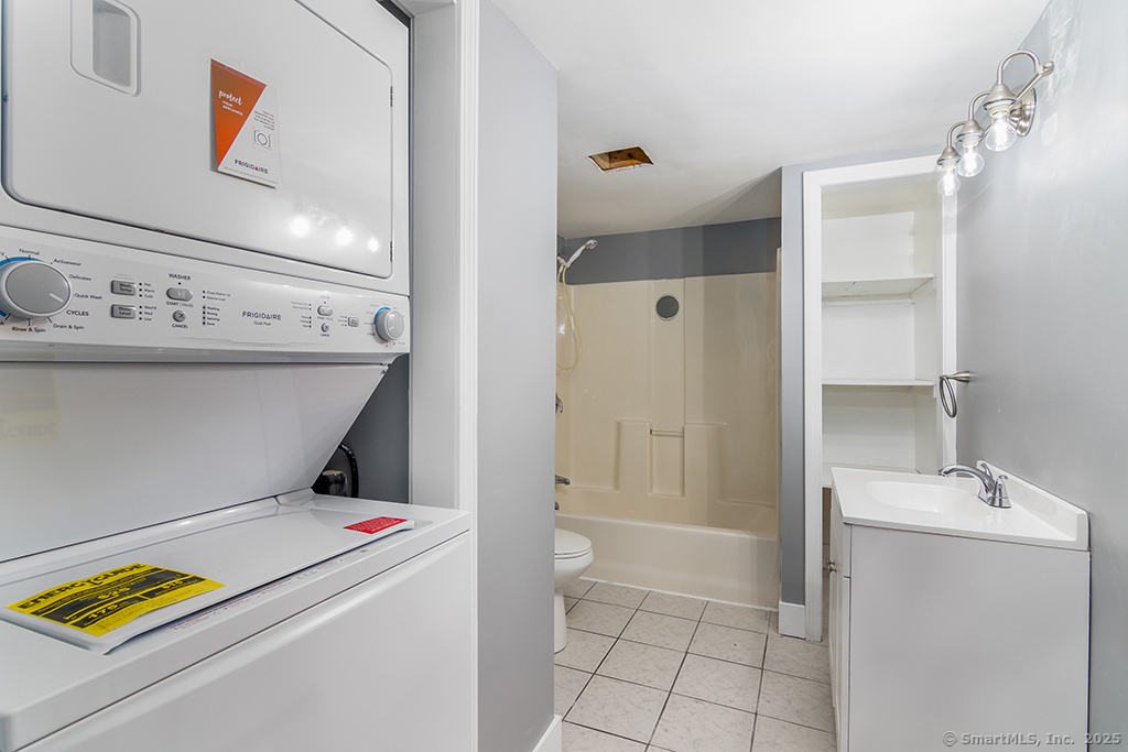 28 Lorraine Road, Groton, Connecticut image 6