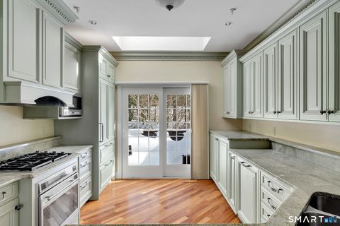 Tiny photo for 22 Fieldstone Court #22, North Haven, CT 06473 (MLS # 24152171)