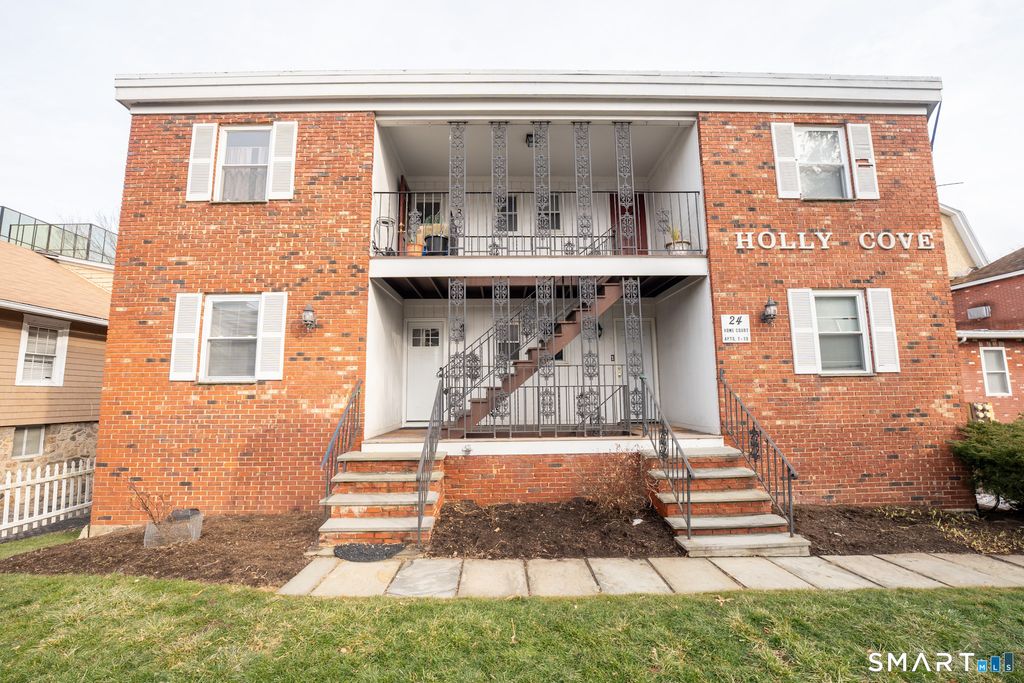 Photo of 24 Home Court #4, Stamford, CT 06902 (MLS # 24147733)