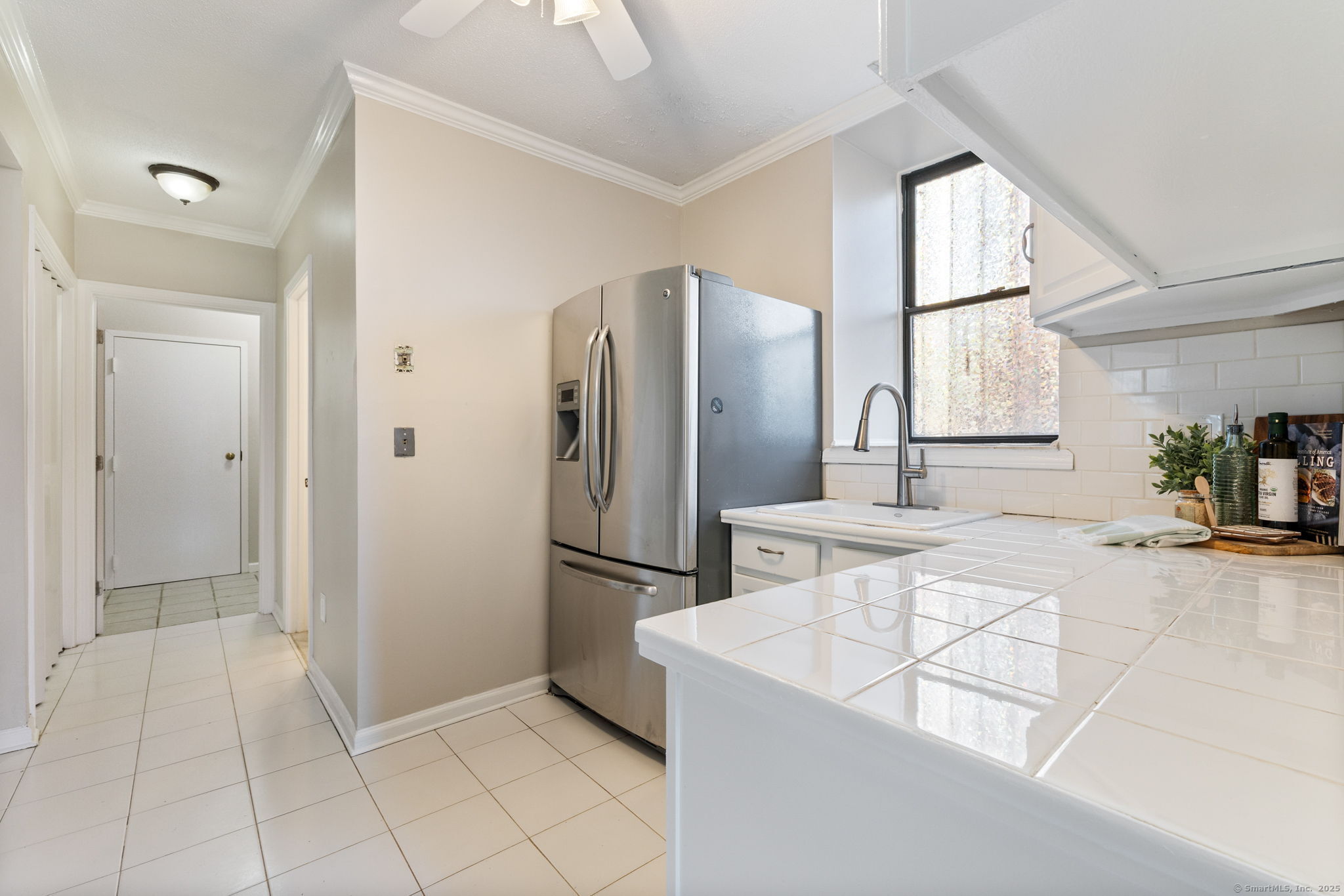 14 Charter Oak Place #APT 1, Hartford, Connecticut image 10