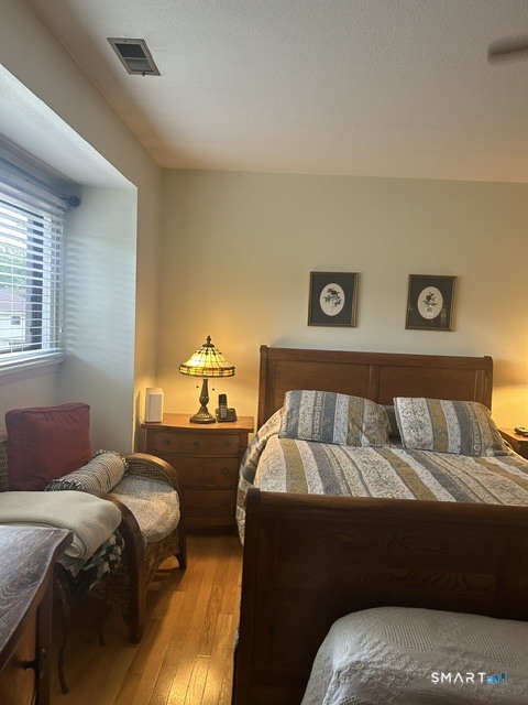 11 Woodland Avenue C